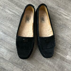 UGG Women's Ofyssa Black Suede Moccasin Shoes Size 8.5